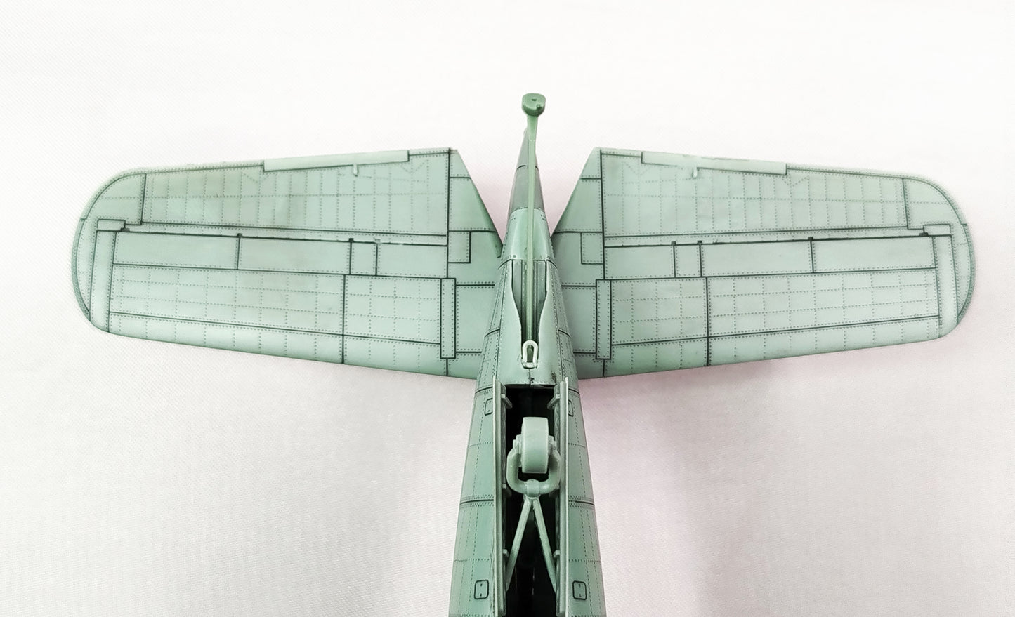 Martin AM-1 Mauler model kit, 1/48 scale