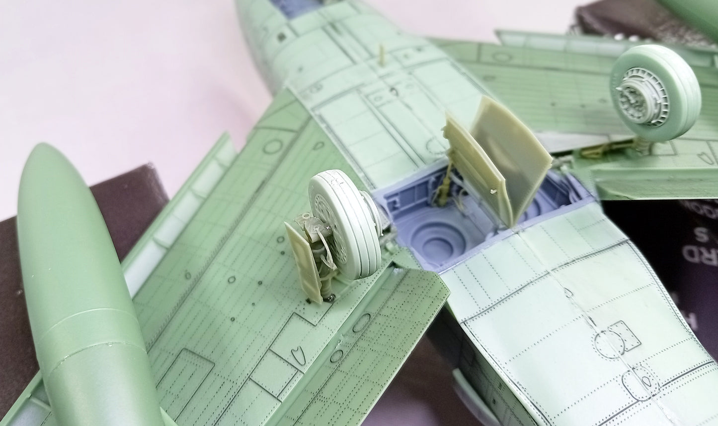 F-86H Sabre “HOG” model kit, 1/48 scale