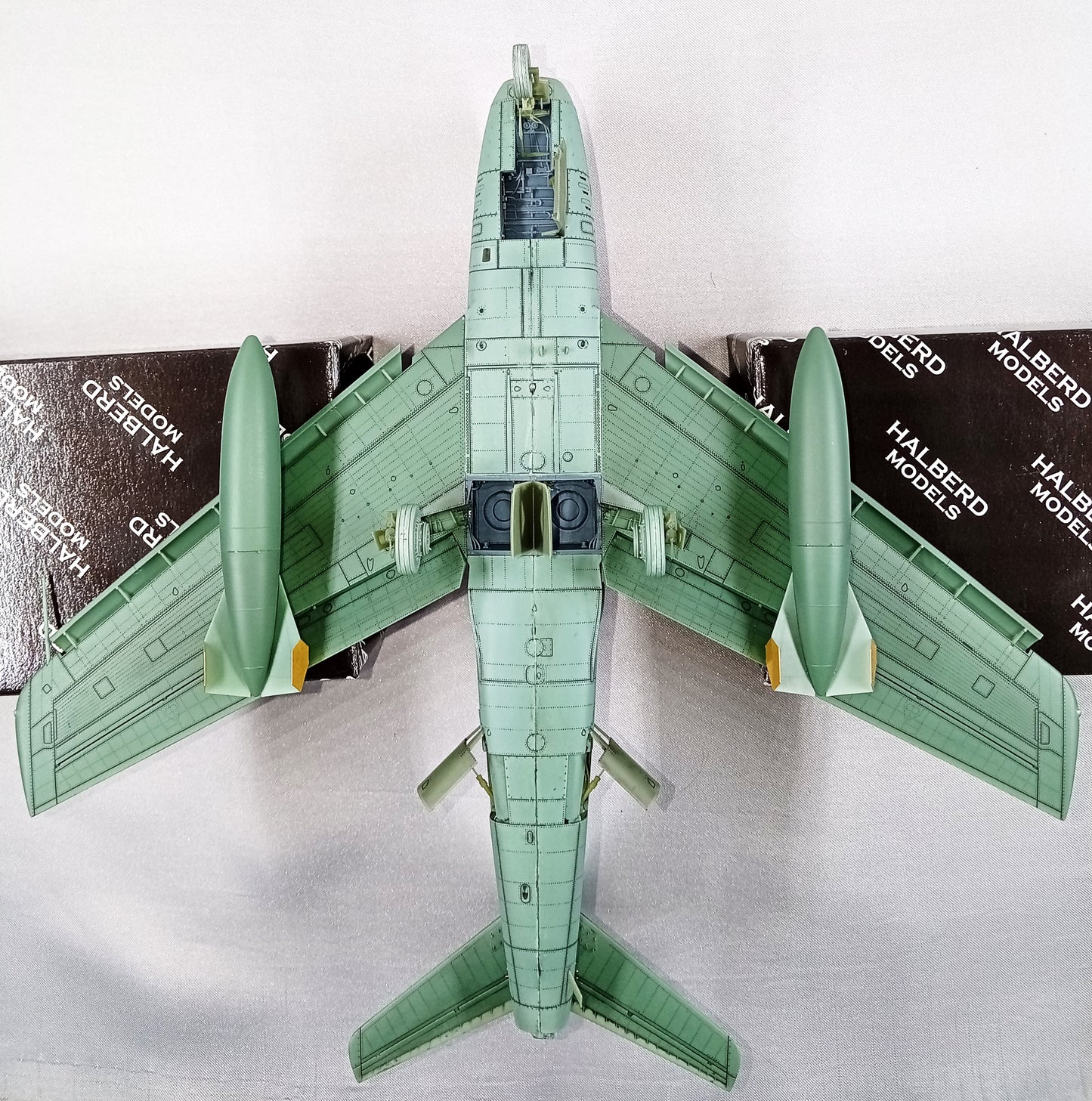 F-86H Sabre “HOG” model kit, 1/48 scale