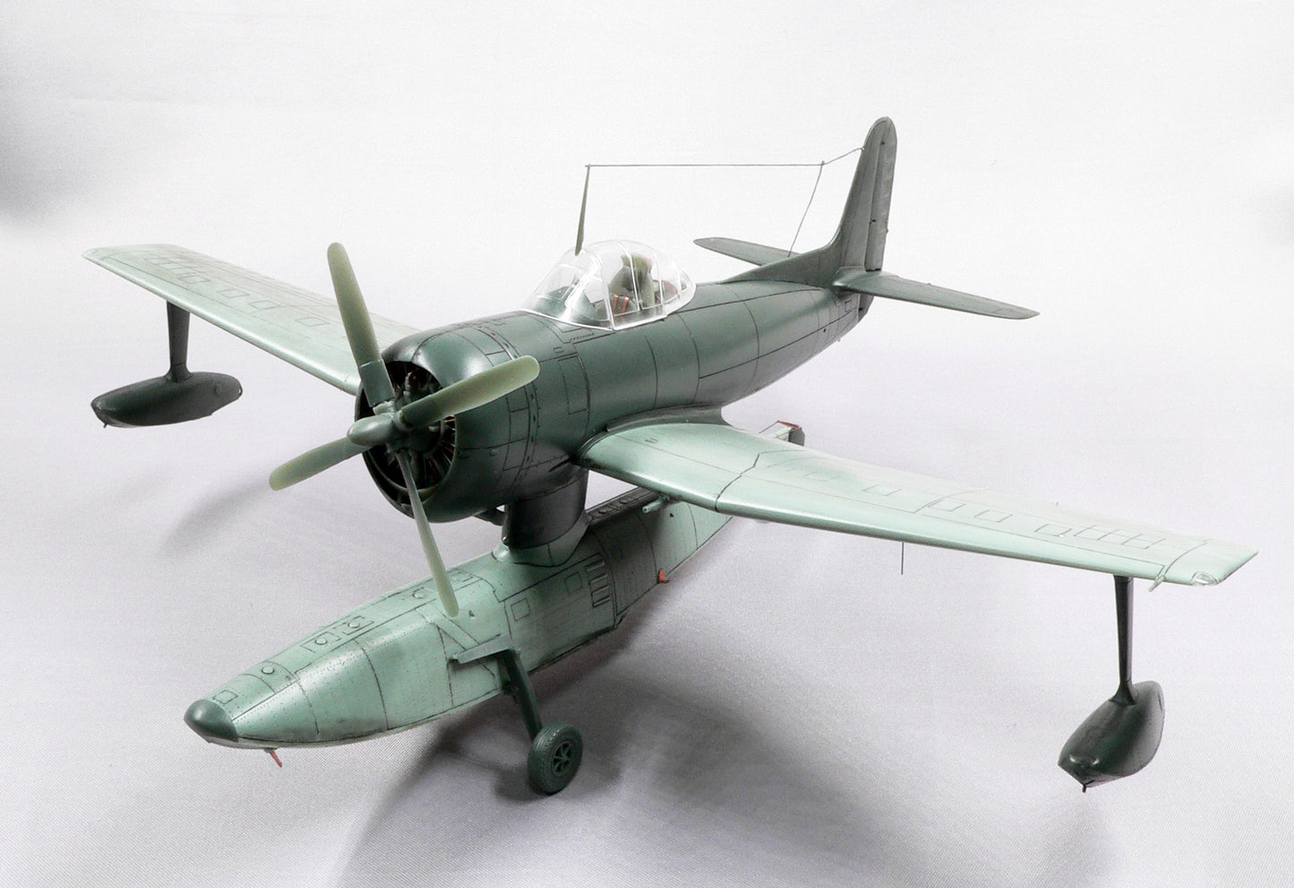 Curtiss SC-1 Seahawk 1/48 scale model kit