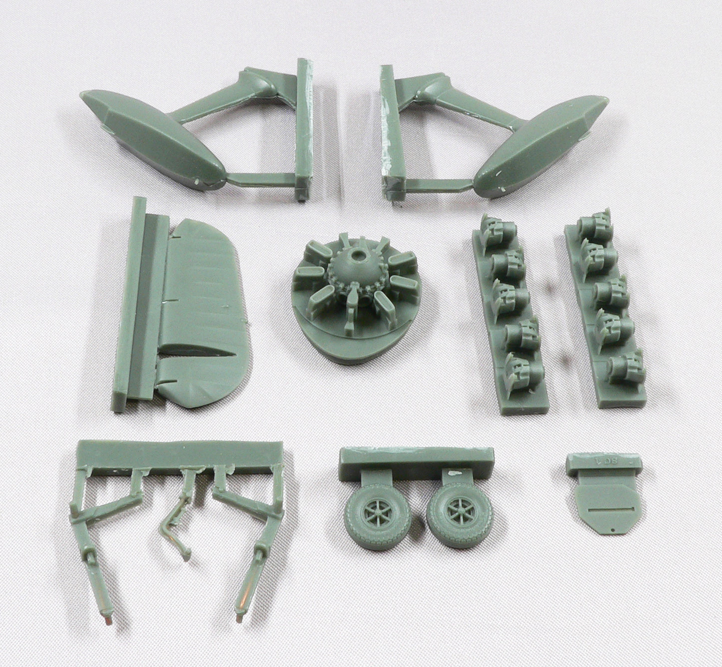 Curtiss SC-1 Seahawk 1/48 scale model kit