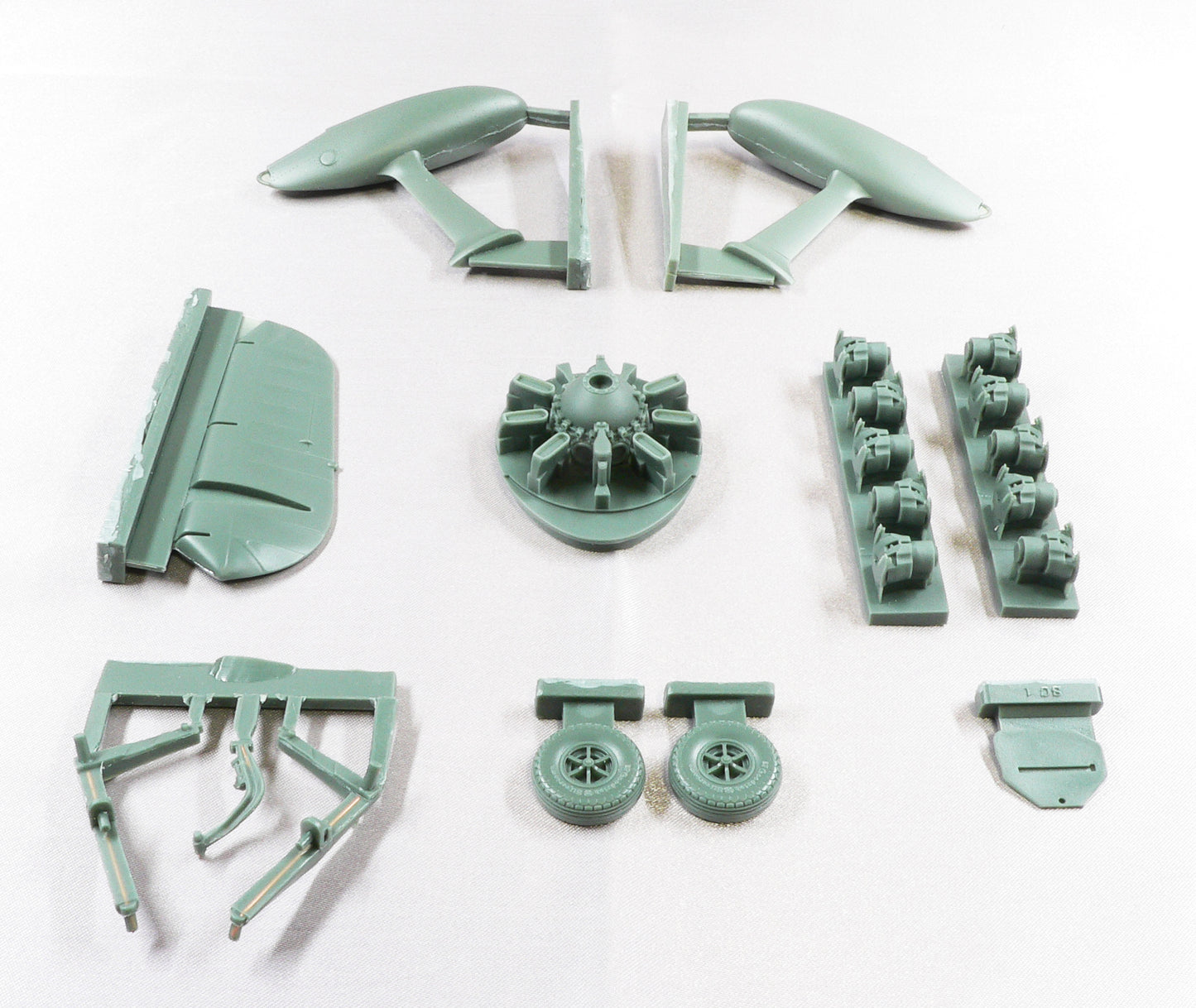 Curtiss SC-1 Seahawk 1/32 scale model kit